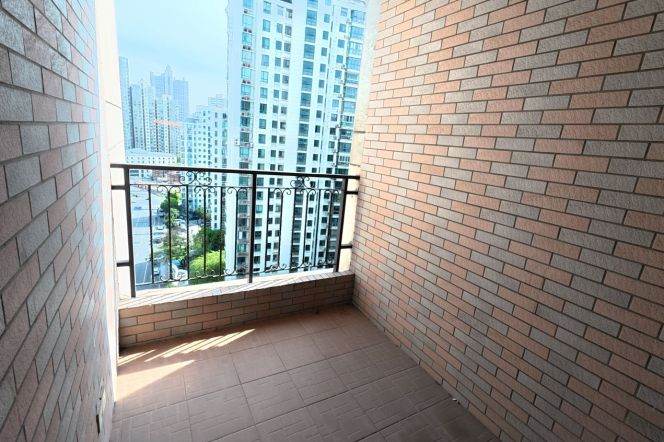 1Terrace, 3Br 2Ba 156Sqm, Changshou rd., L7/13/14