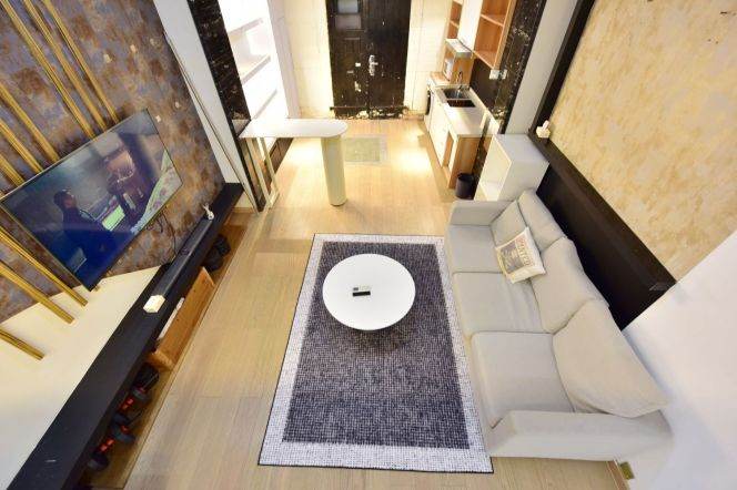 Character/Valuable Xintiandi Lanehouse with Private Entrance 6.5K  