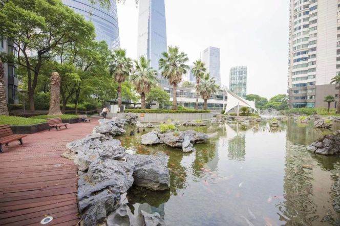 Modern 3brs with floor heating and river view  nearby Lujiazui CBD 