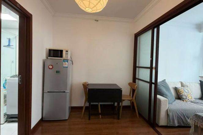 Spacious 1BR APT Hunan Rd JT university 7.2k