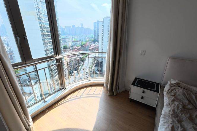 Good light, 2Br 110Sqm, Jing‘an temple, L2/7/14