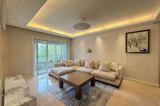 Well-equipped 3BR 2BA in One Park Avenue/Jing'an Temple