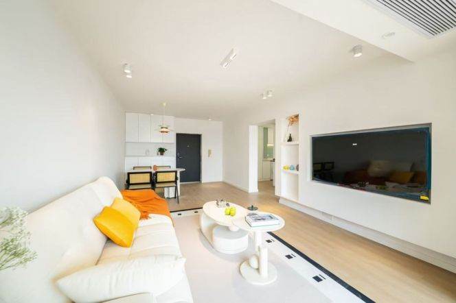 wuding rd elevator 1BR/big living room/85sqm@L14/2