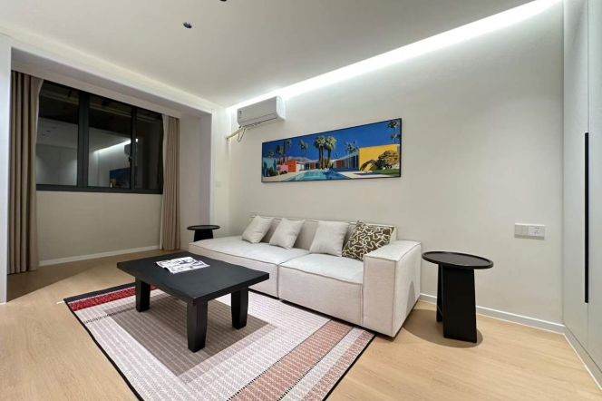 Pudong area/spacious 1BR 2LR/big living room/bright room,Century Avenue@L2/4/6/9