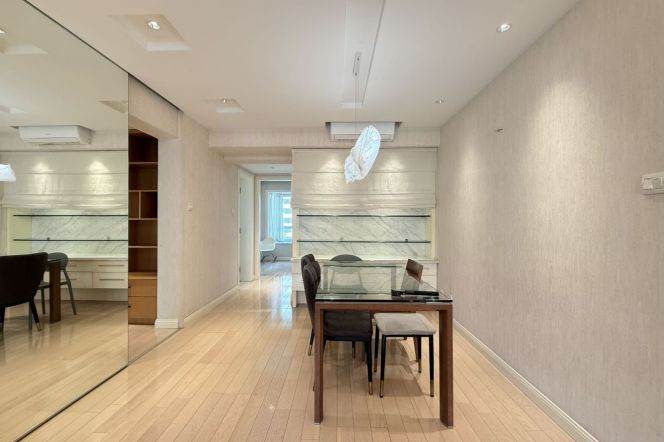 Well-equipped 3BR 2BA in One Park Avenue/Jing'an Temple