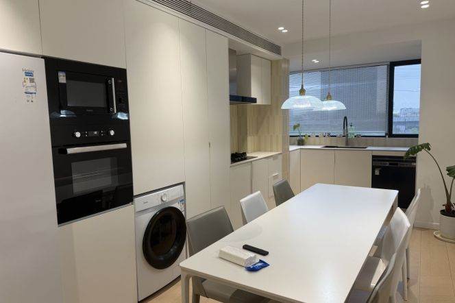 Elevator Modern 2Br/2Lr/2Bt Close to L9/14 Lantian Rd Metro Station 