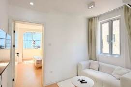 Bright 1br Nr Jiashan road M9/12