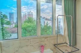 zhongshan park station one bedroom