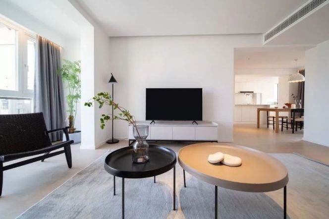 Modern 3brs with floor heating and balcony belong to Lujiazui 