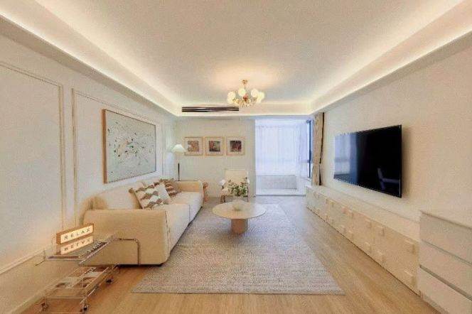 3 Brs with Big Terrace, 130 sqm, Dish washer, High rise Building @ Wenshui metro L1