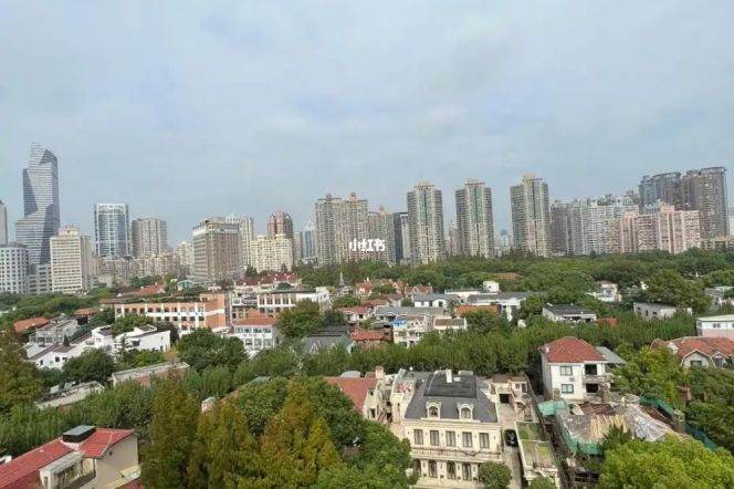 Modern 3brs with floor heating and balcony in central downtown 