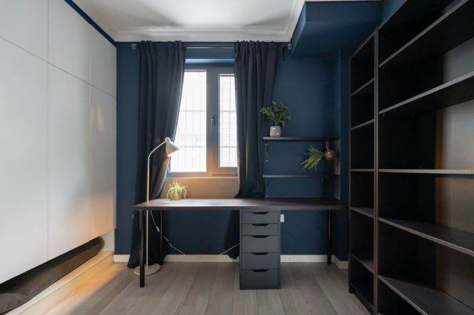 2+1 Rooms with Large Yard/Wall heating/Oven/Dish washer, 130 sqm @ Weining metro L2