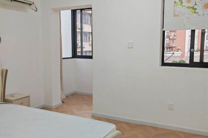 Zhongshan park 2BR 1LR@L2/3/4,bright room/cozy&clean/NR Suzhou River