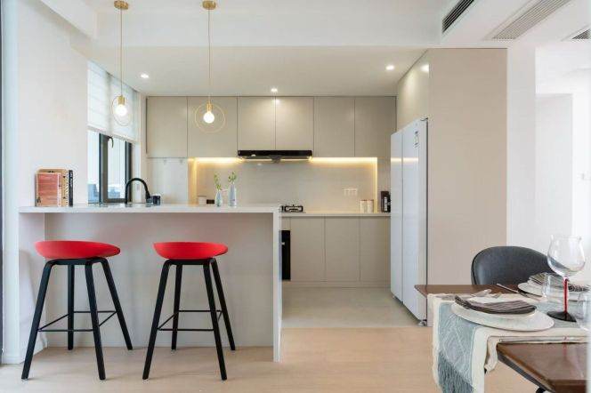 3BR 2BTH w/ Floor Heating nr West NangJing Road M2/12/13