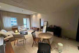 Nicely renovated 2brs apt Zhenning road