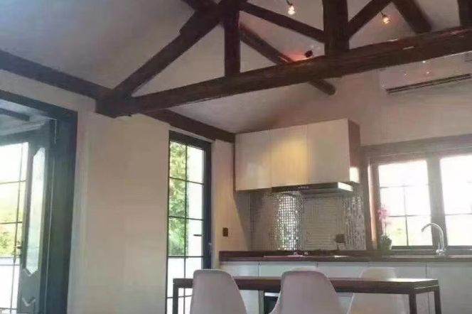 Spacious 2+1br lane house w/terrace