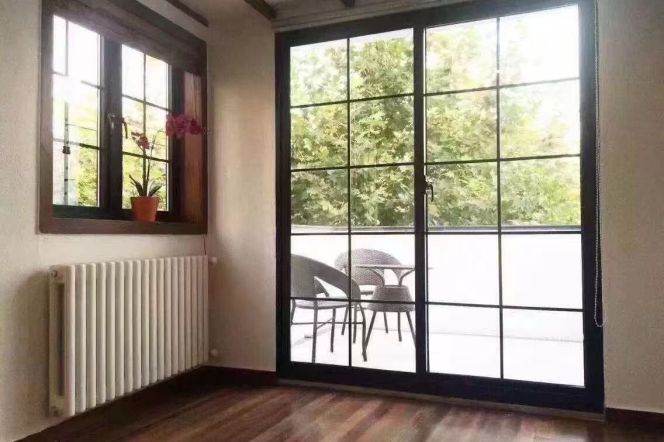 Spacious 2+1br lane house w/terrace