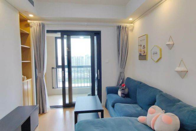 Good  Price 2 br next NYU shanghai ,5 mins walking to L6/8/11 Oriental sports center