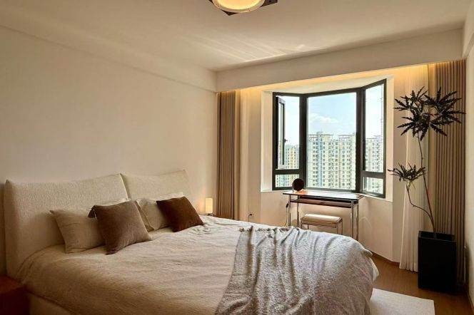 brand new modern 2brs 2baths floor heating near Xujiahui line 1,4,11 only 17K