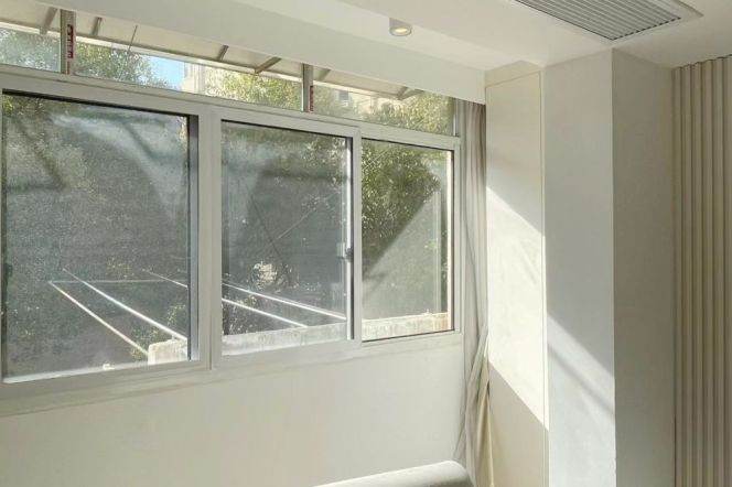  Spacious&Modern&Really Bright 1Bdr 1Bath Apt+L2/3/4 Zhong Shan Park+3F Walk Up