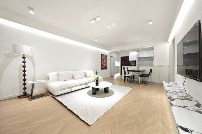 zhongtan rd floor heat 2BR/2Baths@L3/4