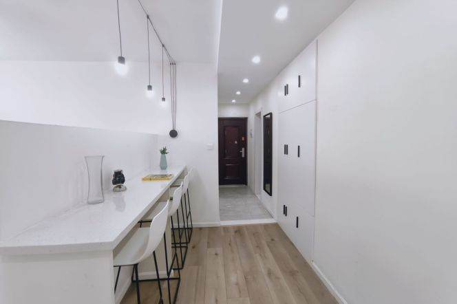 Modern 2brs Nr caobao road M/12