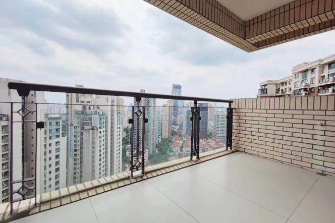 Wukang rd Spaciou & Bright 3br 2bt balcony & modern comfort balcony