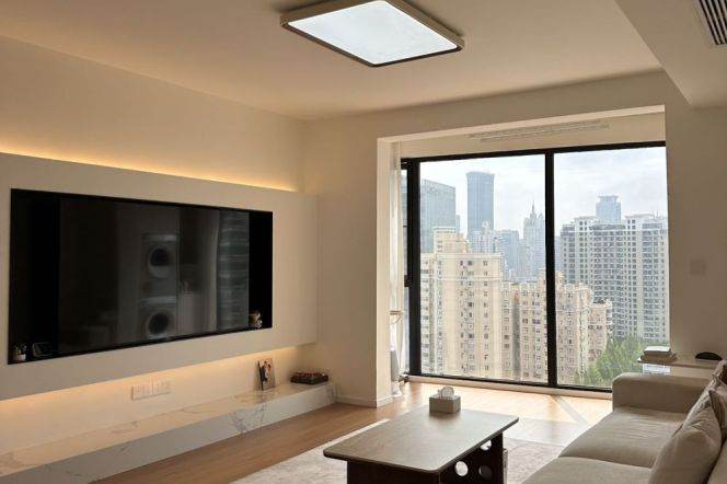 3 Brs, 2 Baths with Floor heating/Central ac/Oven/Dish washer, 140 sqm @ Changping metro L7