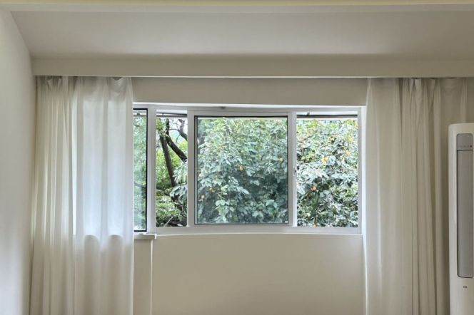 1+1 Rooms with Private terrace, 85 sqm @ Jiangsu rd station L2&11