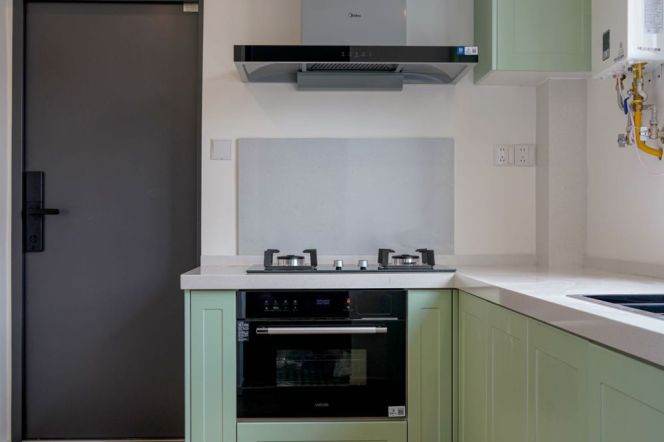 Beautiful one bedroom apt+Floor heating+Oven@Jiaotong University