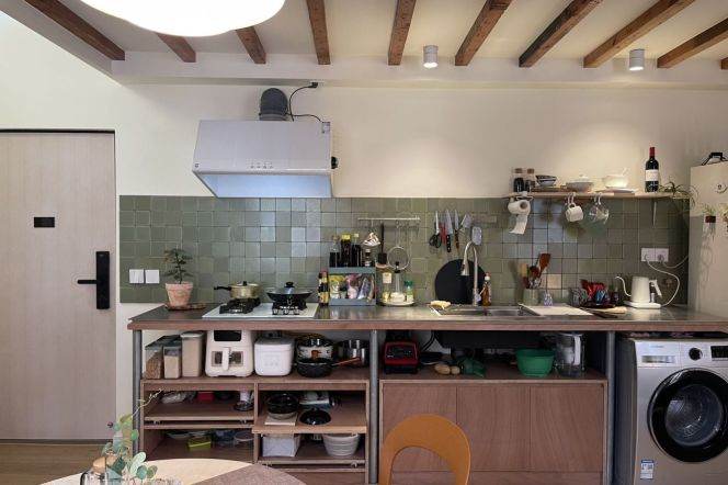 Bright 2Brs/1Lr/2Bts apt nr West nanjing rd,M2/7/12/13