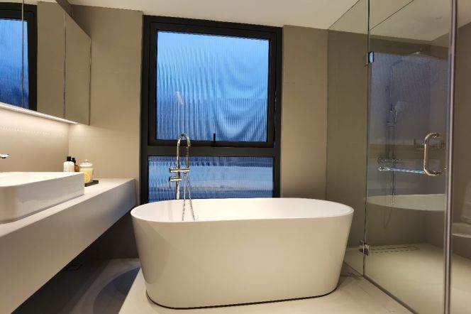 modern 4brs floor heating big living room nice terrace  near Xintiandi 31.5K