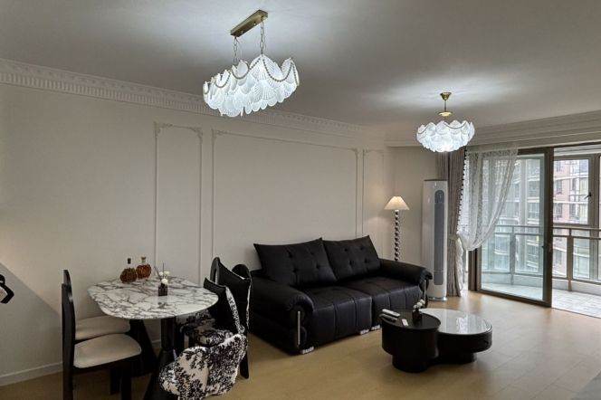 2Bdrs 1Bath/Good View/Fabulous&Spacious /L13 /14/Wuning Rd/open balcony