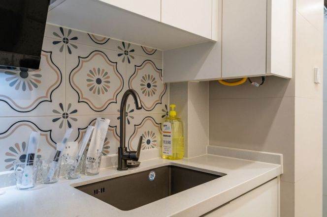 Shaxi Garden — Modern 2BR in the Heart of Putuo — 6,850 RMB