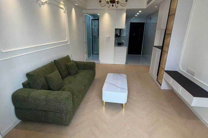 caoyang rd 1BR/big living room@L3/4/11/14