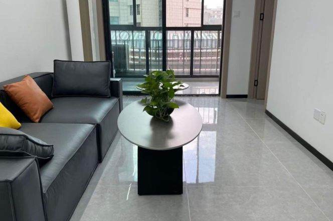 zhongtan rd elevator 1BR/big living room@L3/4