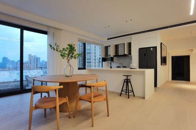 modern 4brs floor heating big living room nice terrace  near Xintiandi 31.5K