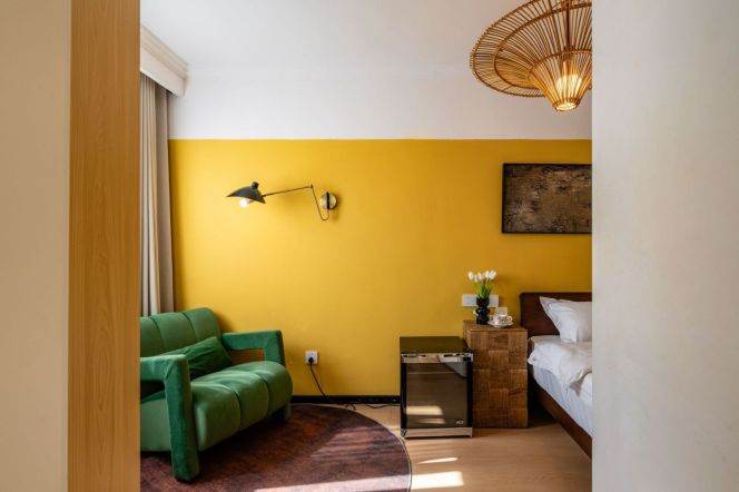 Shaxi Garden — Modern 2BR in the Heart of Putuo — 6,850 RMB