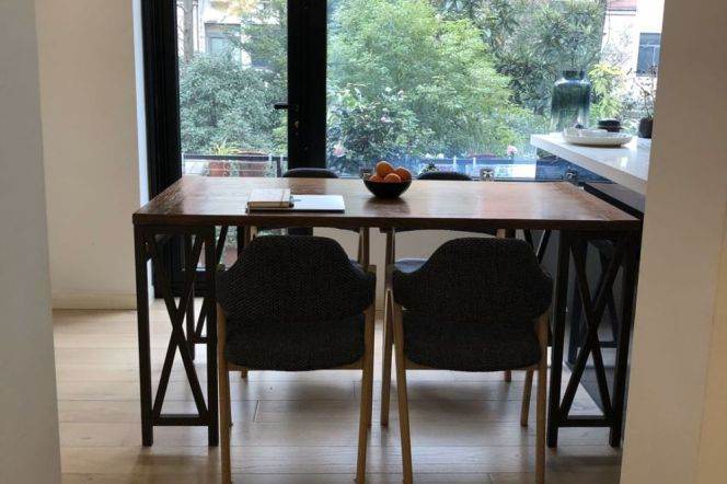 South Shanxi Rd Station 2Br with Terrace Line1/10/12