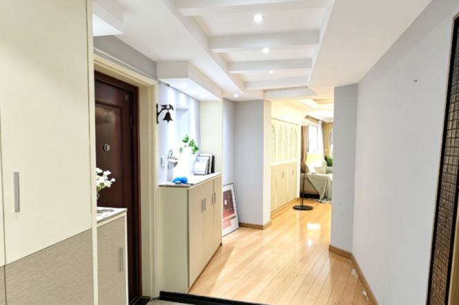 Gubei one nice compound floor heating  big balcony sunshine 