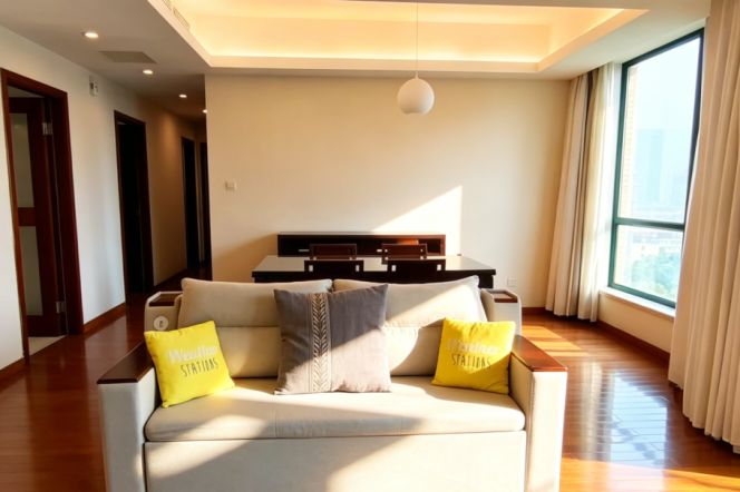 Tianshan Rd. High-quality Compound big living room and balcony 