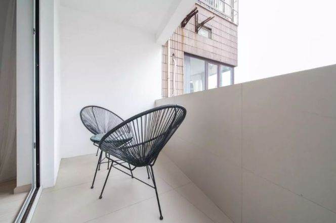 Nordic-style 3BR 2BA High-floor w/Balcony next to Laoximen Station