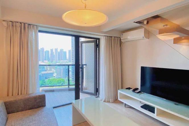 1br elevator-short-term rental available-serviced apartment-3-minute walk to Line 7-Langao Road