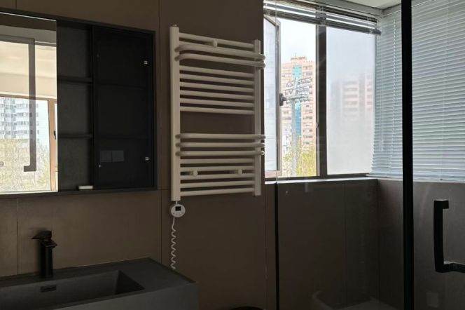 Big Living room 2br @South Shanxi Road,Jiashan Road St.