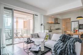 West nanjing rd/Jing'an Four Seasons 3br