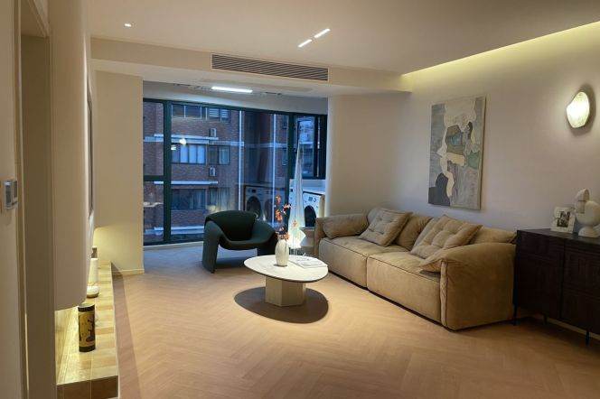 Modern Quality 3br,2bth,big kitchen,Oven,Dishes Washer,CA,Floor heating,L10