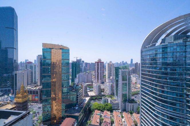 Modern 1BR | Jing'an Temple Direct Access | Full High-End Fittings
