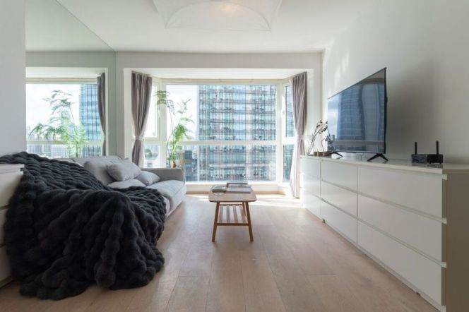  IAPM  3br 2bt modern & bright apt IAPM |Centrally located downtown