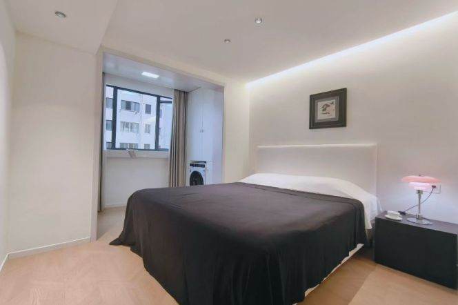 jiaotong uni elevator 1BR/living room@L10/11