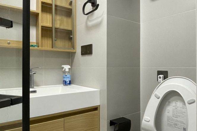 Spacious&Bright&Modern Elevator 1Bdr 1Bath+W Yan'an Rd+L2/11 Jiang Su Rd+Jing'an Temple